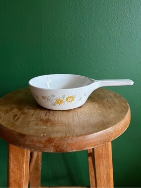 Vintage Corning Ware "Floral Bouquet" 1-Pint sauce pan, Menuette pan, no lid